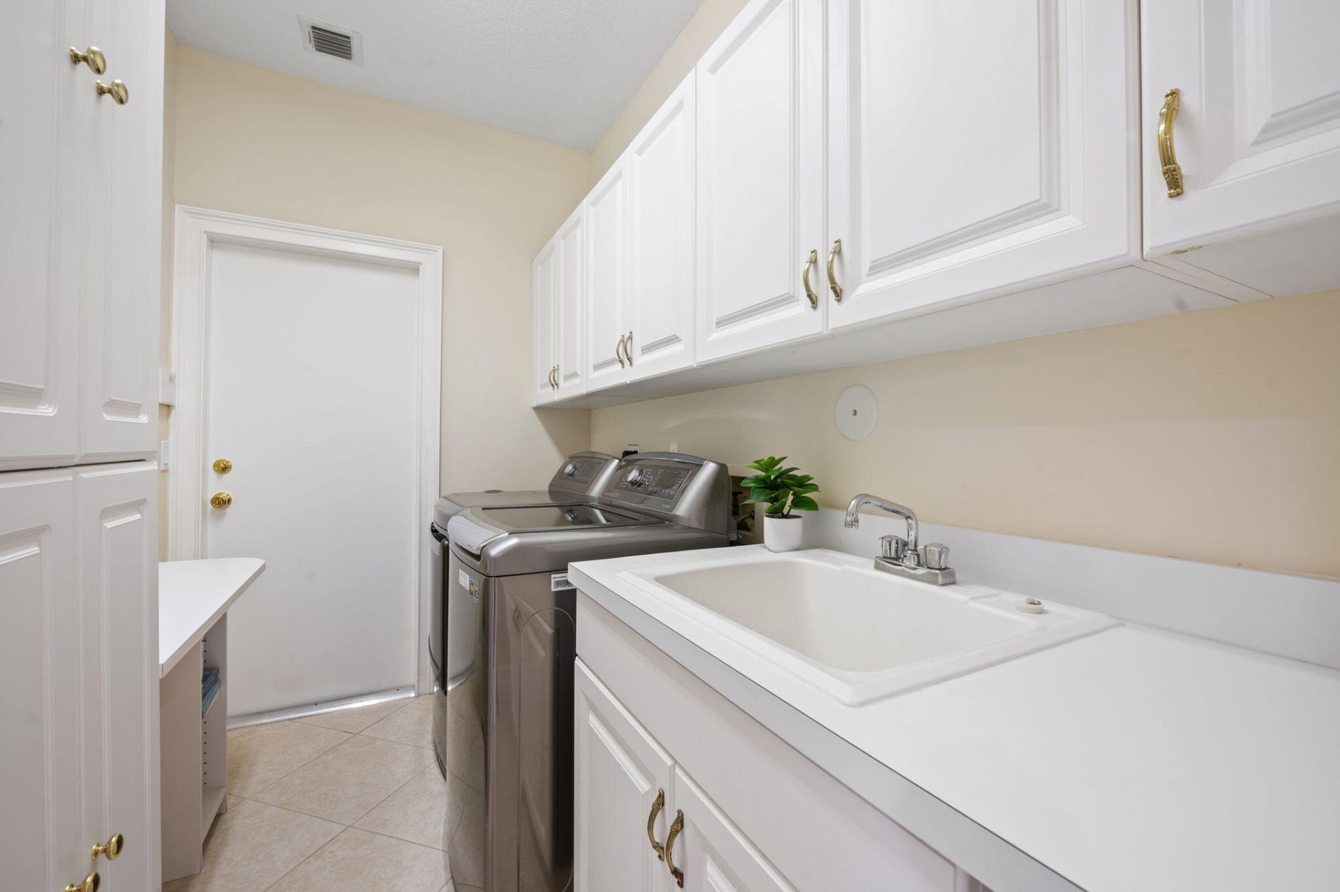 2445 Eagle Run Way, Weston, FL 33327 Photo