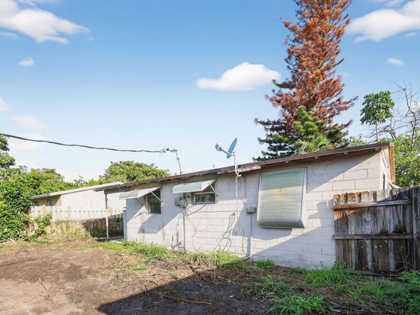 4138 Faith Street, West Palm Beach, FL 33406