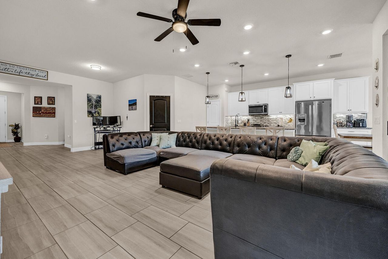 8314 Vaulting Drive, Lake Worth, FL 33467 Photo