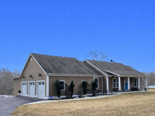 19 Gavin, Lisbon, CT 06351