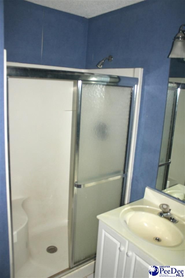 195-d Willow Greens Dr. Photo 18