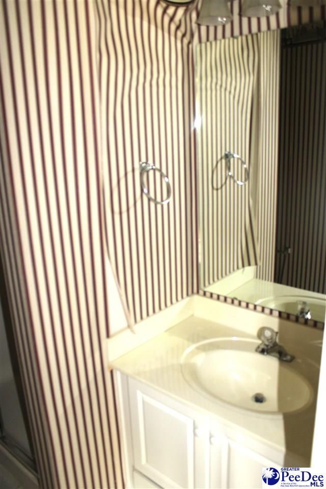 195-d Willow Greens Dr. Photo 20