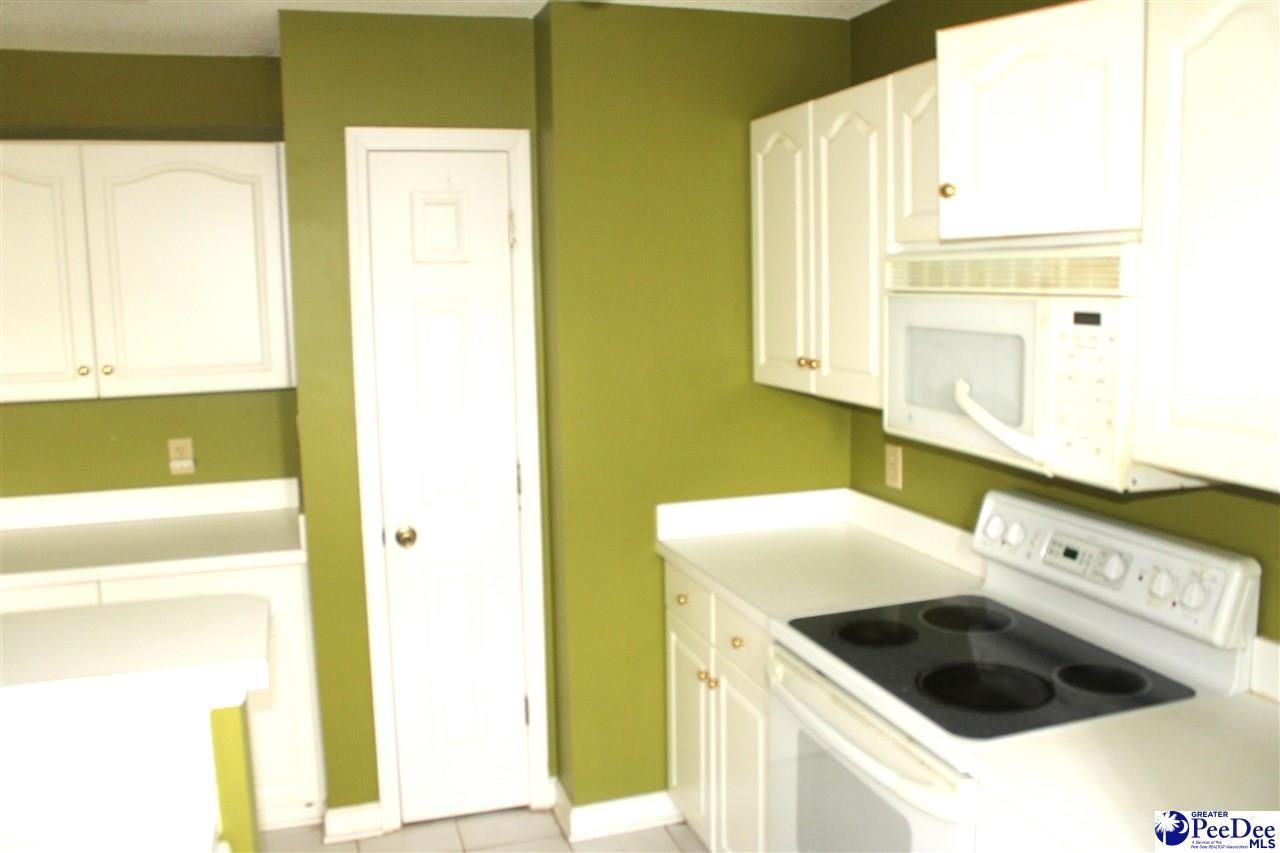 195-d Willow Greens Dr. Photo 9