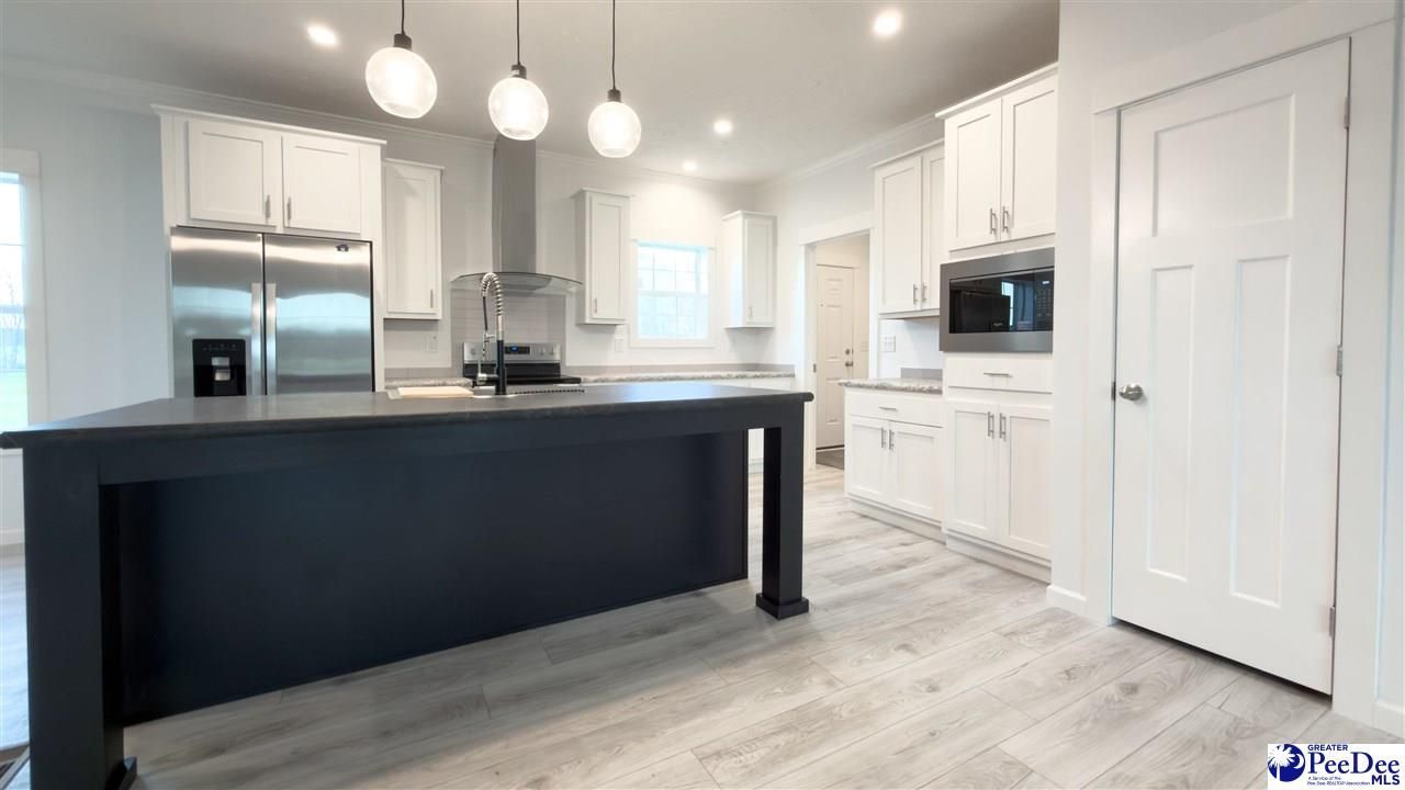 2111 Poor Farm Rd. Photo 6