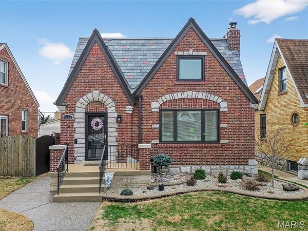 6734 Plainview Avenue, St Louis, MO 63109