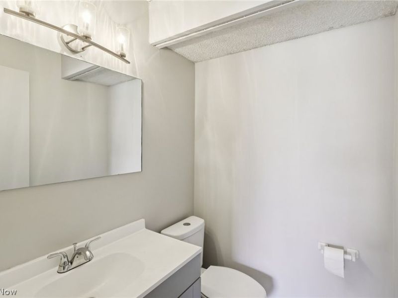 1581 Treetop Trail, Unit 26, Akron, OH 44313 Photo 23