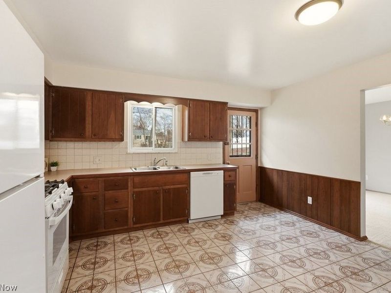 1285 Gale Drive, Kent, OH 44240 Photo 19