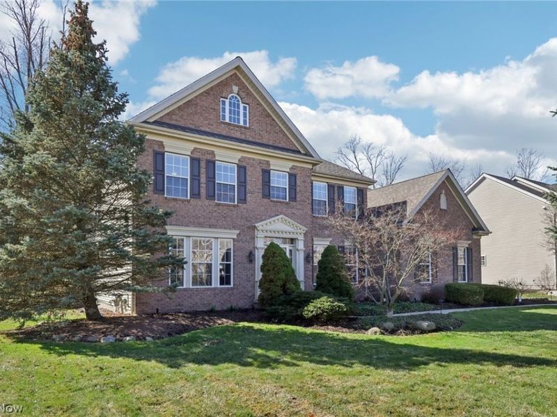 36301 Montrose Way, Avon, OH 44011 Photo 2