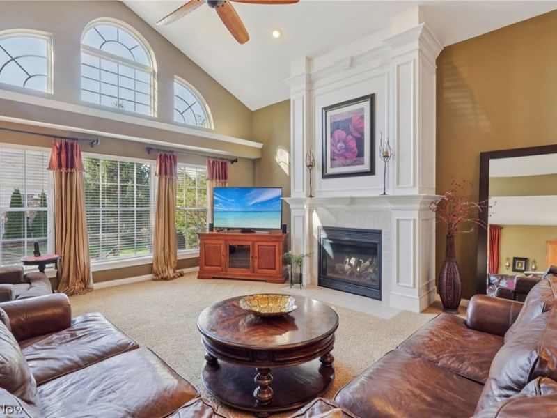 36301 Montrose Way, Avon, OH 44011 Photo 5