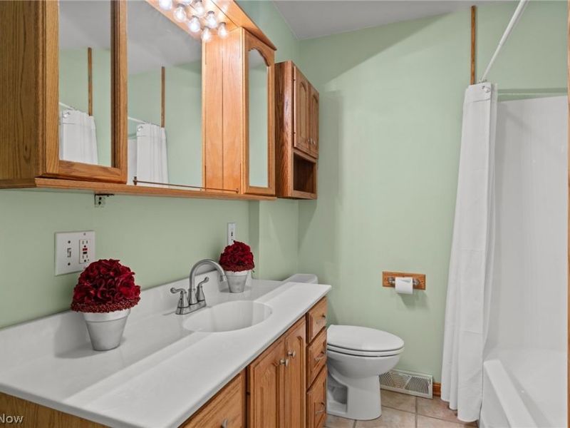 2419 Liberty Road, Stow, OH 44224 Photo 24