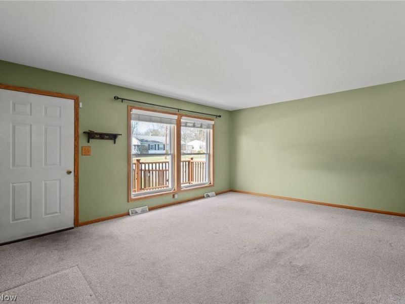 2419 Liberty Road, Stow, OH 44224 Photo 8