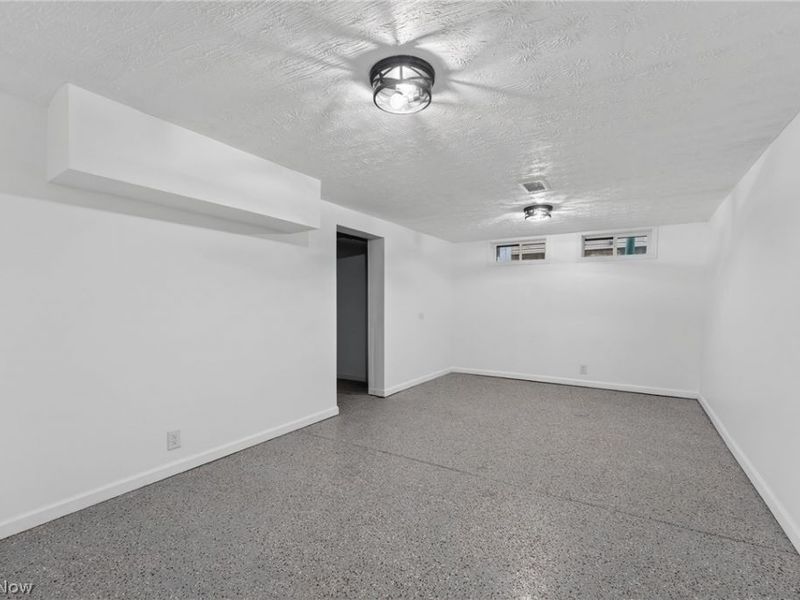 3377 W 131st Street, Cleveland, OH 44111 Photo 26