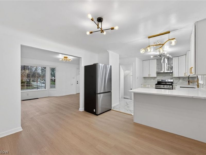 3377 W 131st Street, Cleveland, OH 44111 Photo 3