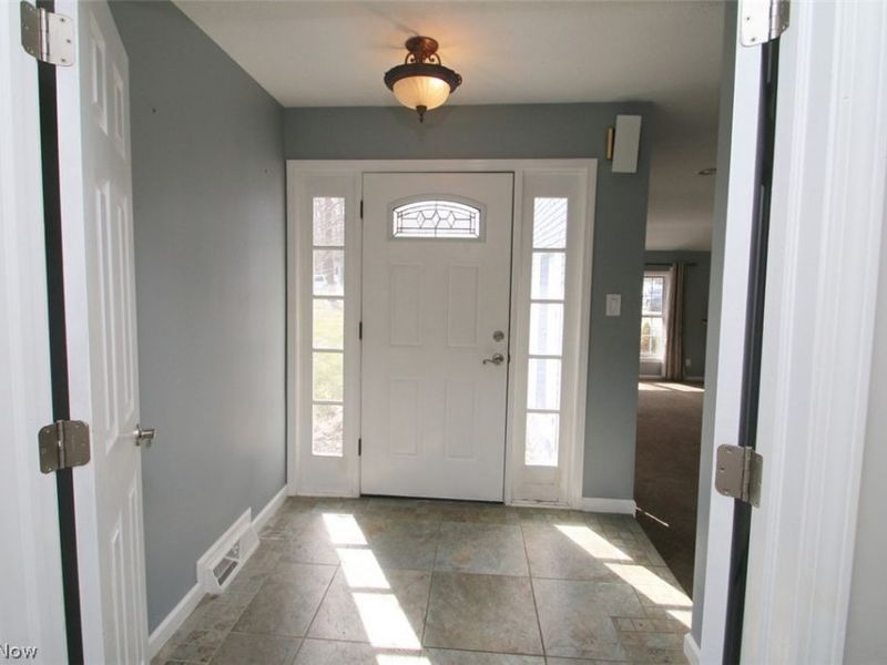 14766 Boston Road, Strongsville, OH 44136 Photo 2