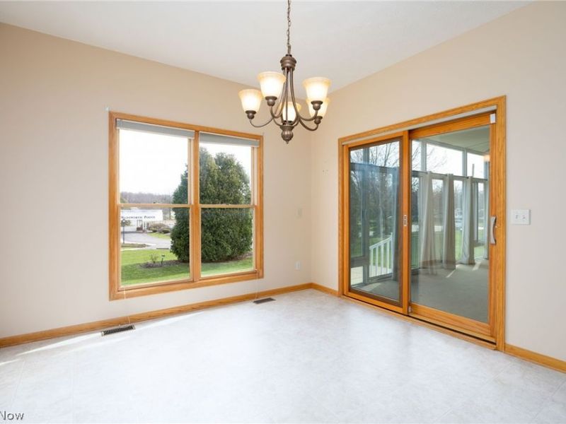 1045 Ashley Taylor Court, Wadsworth, OH 44281 Photo 13