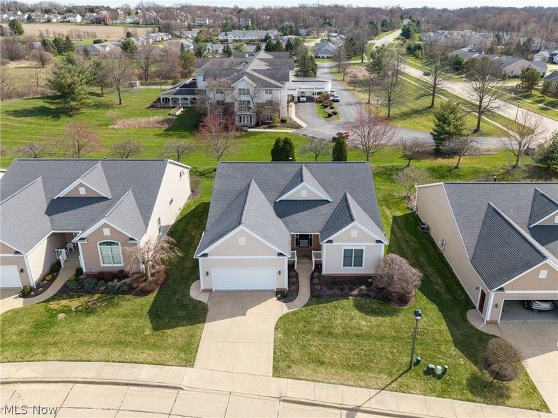 1045 Ashley Taylor Court, Wadsworth, OH 44281 Photo 2