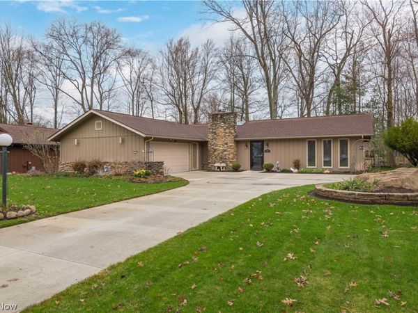 5757 Hickory Trail , North Ridgeville, OH 44039