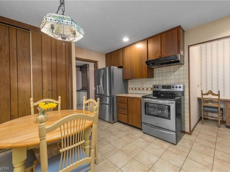 5757 Hickory Trail, North Ridgeville, OH 44039 Photo 13