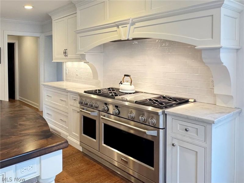 21891 Avalon Drive, Rocky River, OH 44116 Photo 14