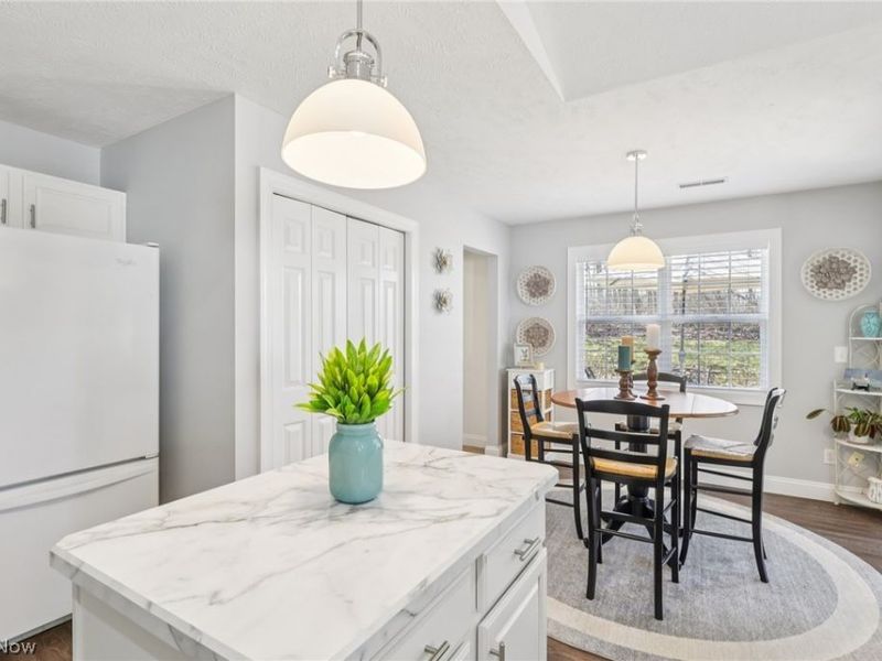 205 Bridgewater Lane, Chardon, OH 44024 Photo 15