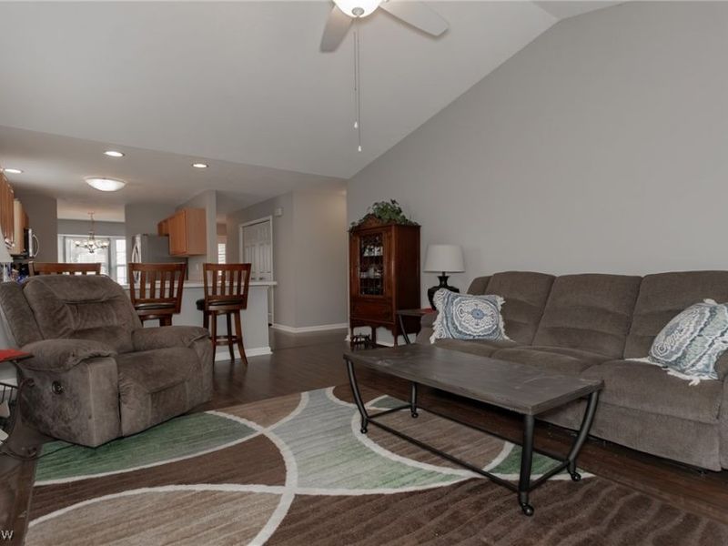 640 Beacon Drive, Painesville, OH 44077 Photo 6