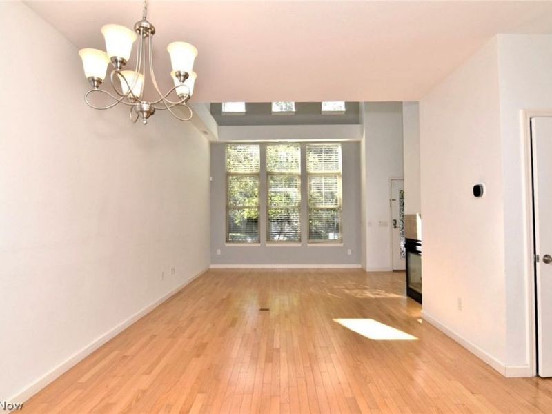 3215 Euclid Heights Boulevard, Cleveland Heights, OH 44118 Photo 10