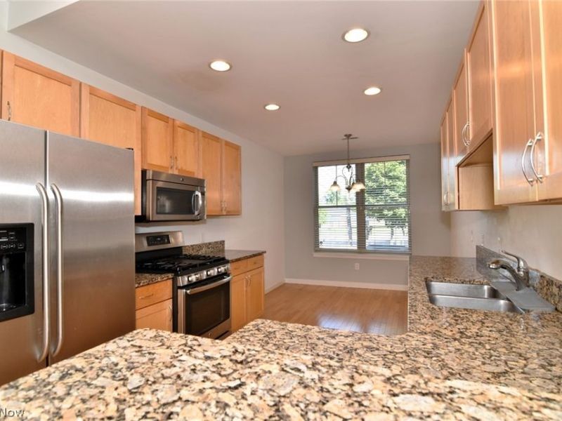 3215 Euclid Heights Boulevard, Cleveland Heights, OH 44118 Photo 14