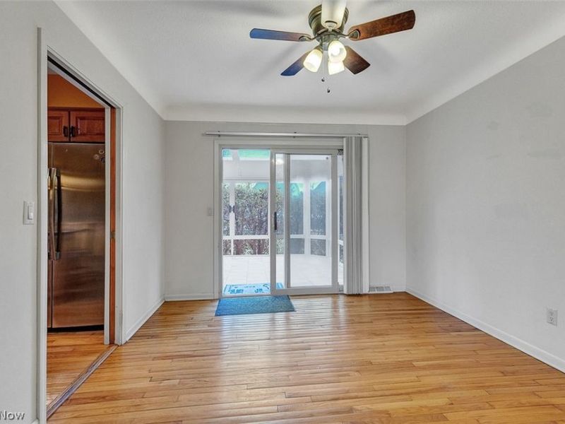 2990 Hampton Road, Cleveland, OH 44120 Photo 9