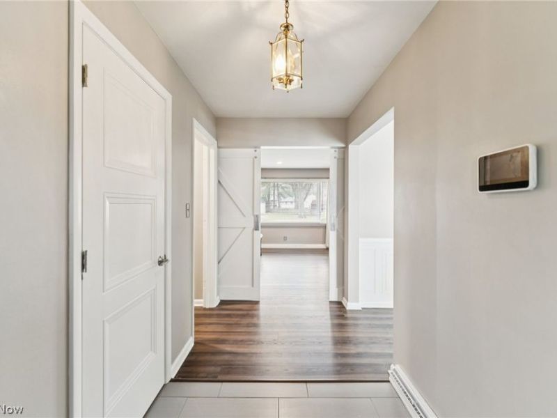 178 Benson Road, Fairlawn, OH 44333 Photo 3