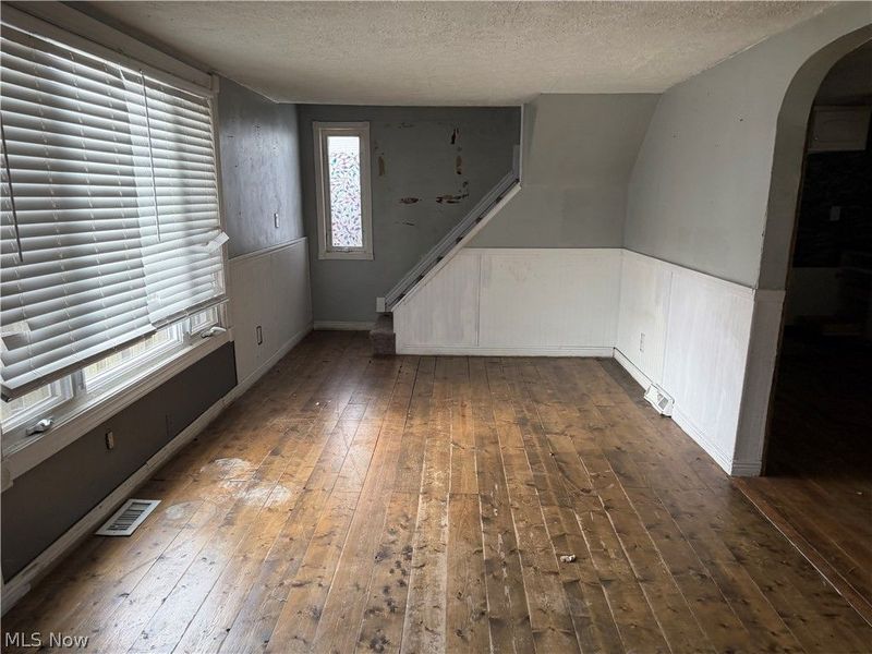 6482 Lear Nagle Road, North Ridgeville, OH 44039 Photo 5