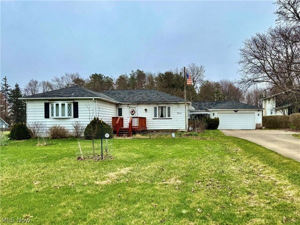 9045 Chamberlin Road, Twinsburg, OH 44087