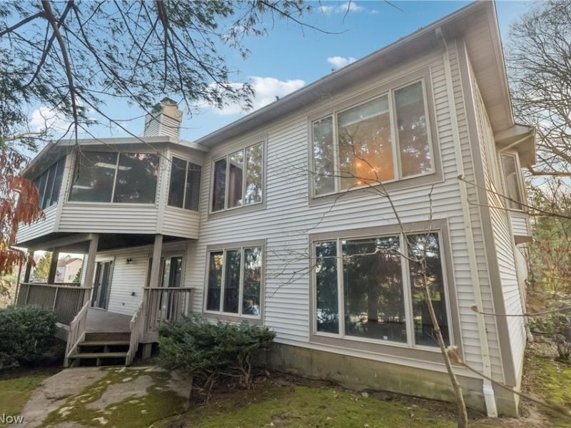 2800 Valley Road, Cuyahoga Falls, OH 44223 Photo 50