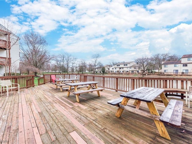 1304 Cedarwood Drive, Unit D3, Westlake, OH 44145 Photo 32