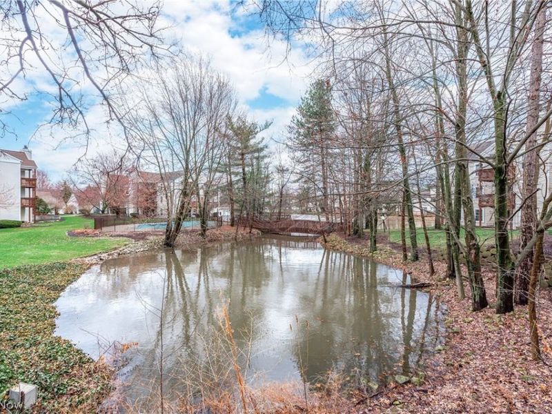 1304 Cedarwood Drive, Unit D3, Westlake, OH 44145 Photo 34