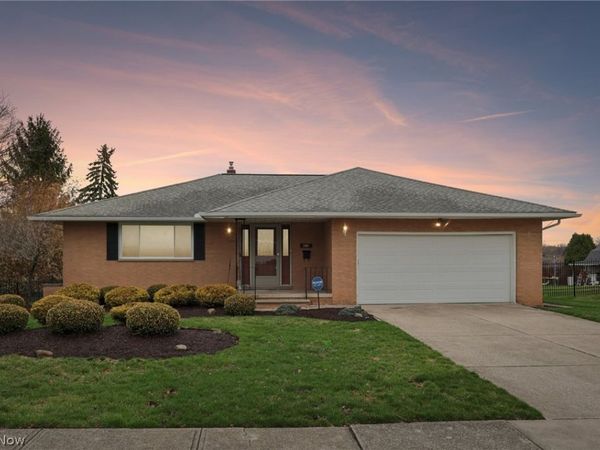 1608 Jacqueline Drive, Parma, OH 44134