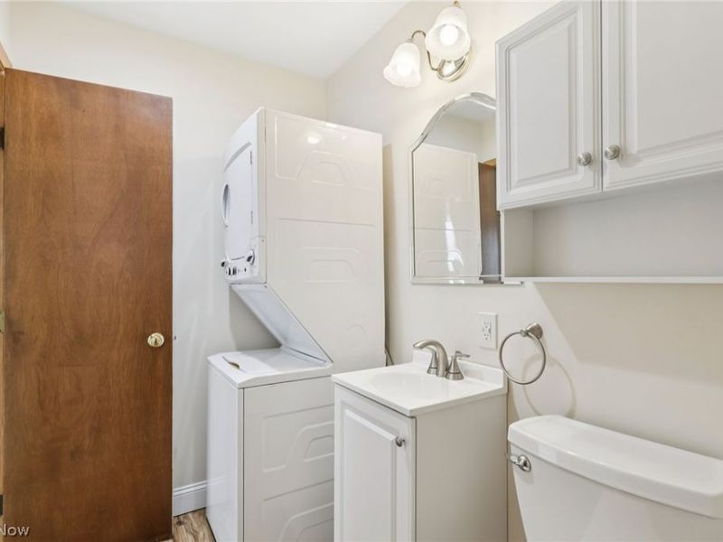 1608 Jacqueline Drive, Parma, OH 44134 Photo 18