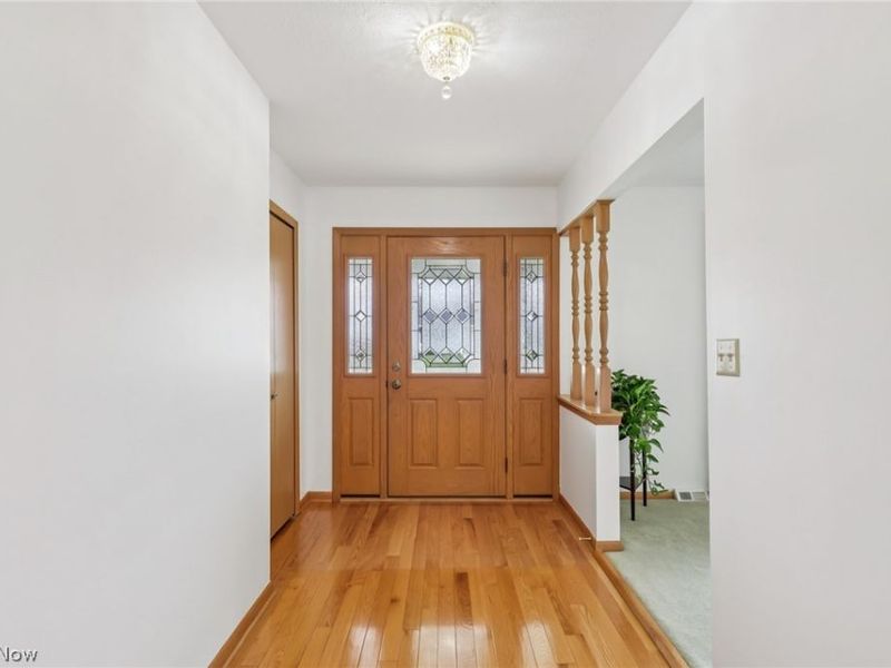 1608 Jacqueline Drive, Parma, OH 44134 Photo 2