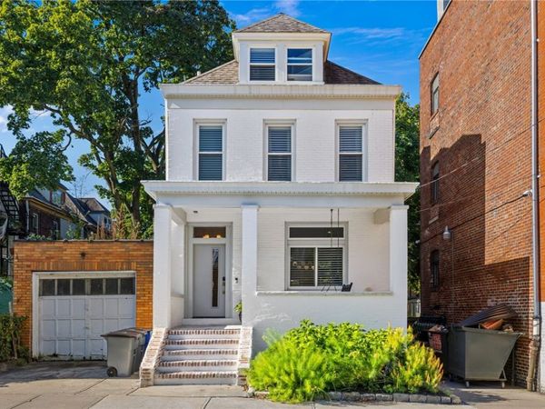 5712 Hays St, Pittsburgh, PA 15206