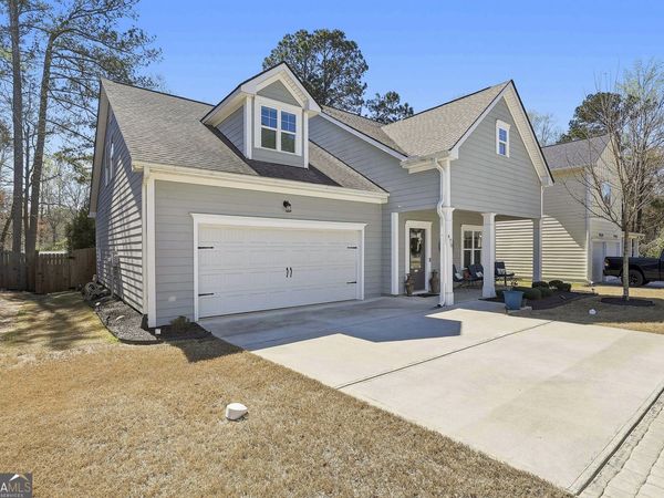 475 Rabbits Run, Fayetteville, GA 30214