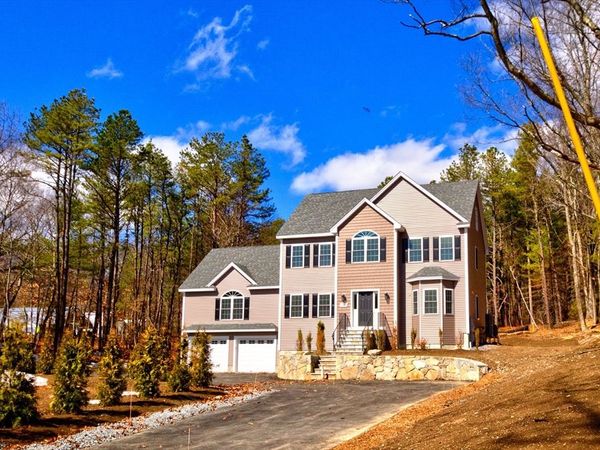 344B Hampshire Rd, Methuen, MA 01844