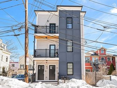 14 Carlton St, Unit B, Somerville, MA 02143