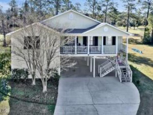 340 Lemoyne Road, Pass Christian, MS 39571