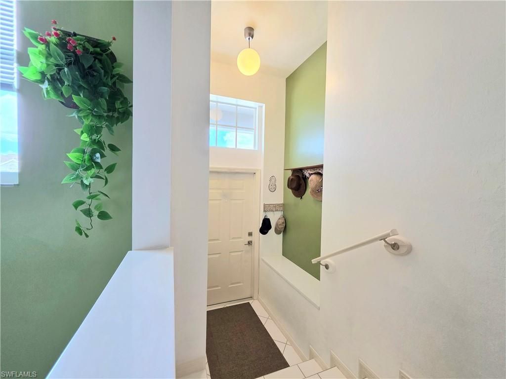 12070 Summergate Cir, Unit 201, Fort Myers, FL 33913 Photo