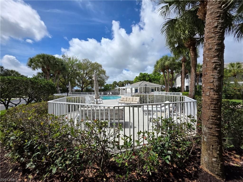 12070 Summergate Cir, Unit 201, Fort Myers, FL 33913 Photo