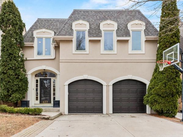 637 E Carlisle AVENUE, Whitefish Bay, WI 53217