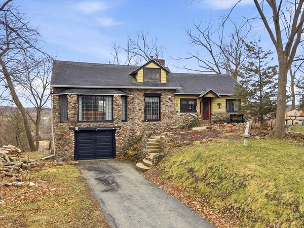 1576 Highland AVENUE, Hubertus, WI 53033