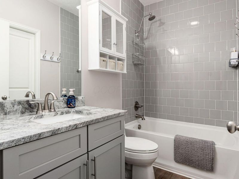 5752 Caulfield Lane , Unit 25, Dublin, OH 43016 Photo 32