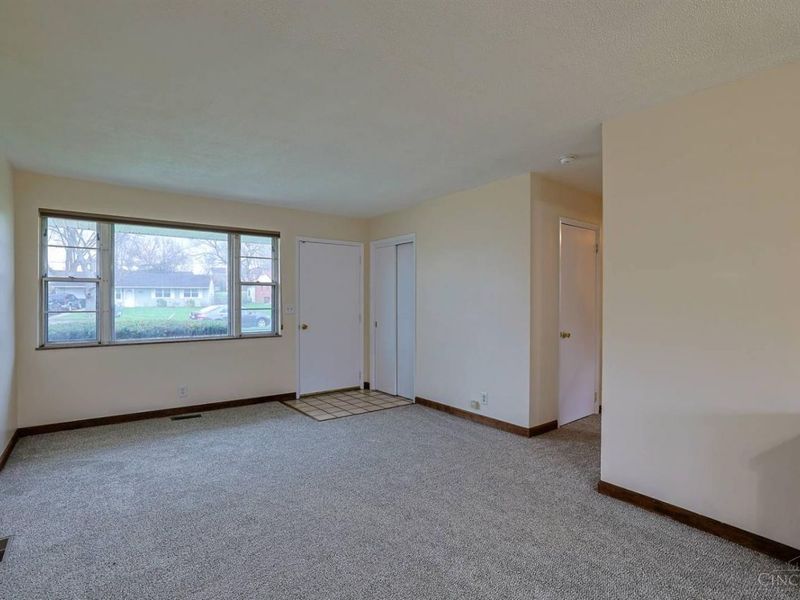 61 Essex Court, Hamilton, OH 45013 Photo 4