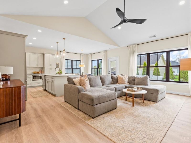 3 Rogan Drive, Glendale, OH 45246 Photo 10