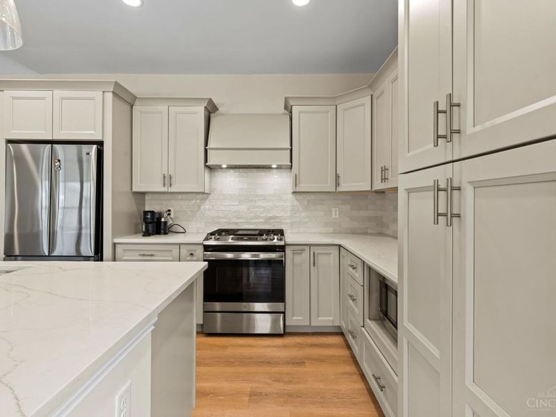 3 Rogan Drive, Glendale, OH 45246 Photo 18